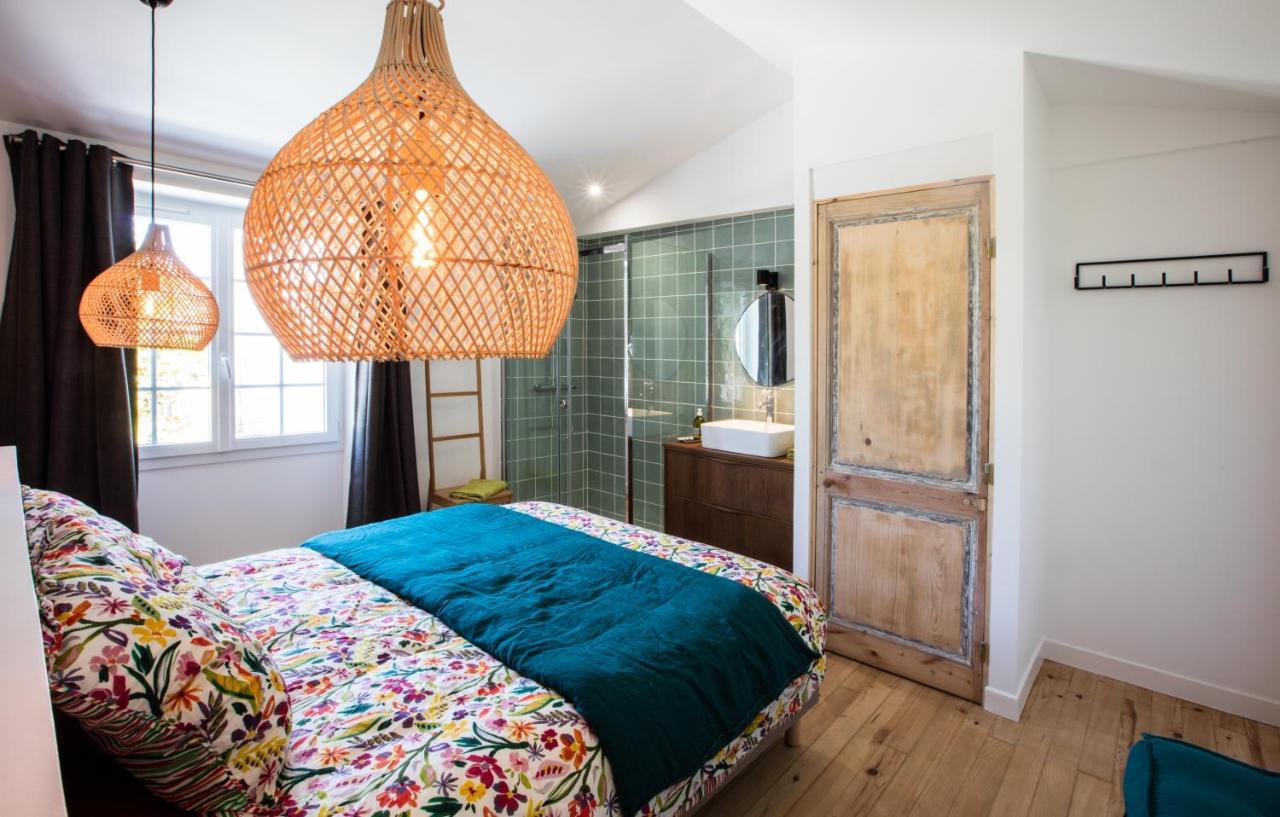 Les Apparts De Charly-Superbe Duplex Dans Un Hotel Particulier, Parking Prive Gratuit La Rochelle  Exterior photo